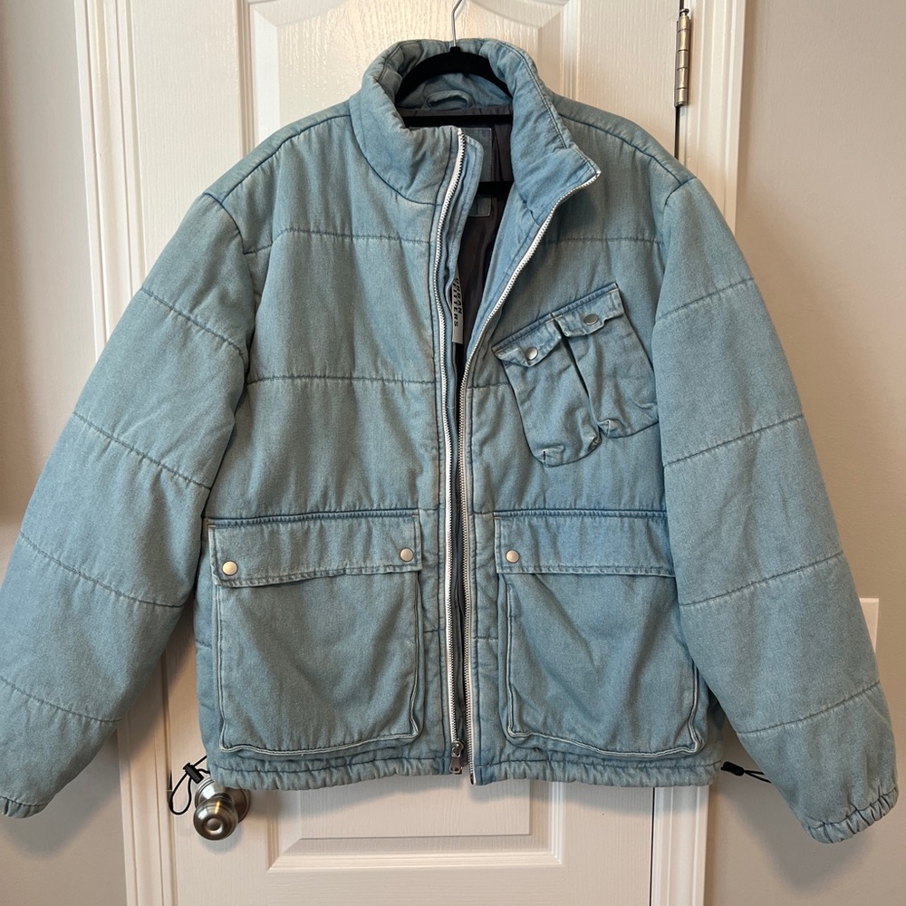 UO Denim Puffer Coat size XL